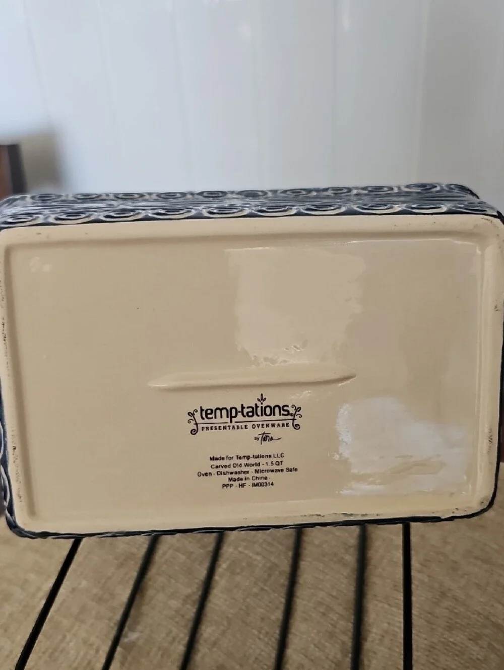 Temp-Tations Navy Blue Ceramic Baker with Decorative Pierced Pattern and Rack